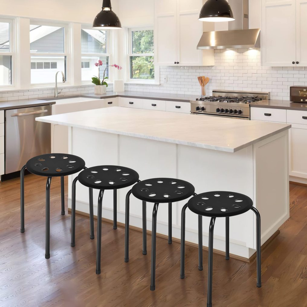 6-Pack Round Plastic Stack Stools 17.5-inch Height Backless