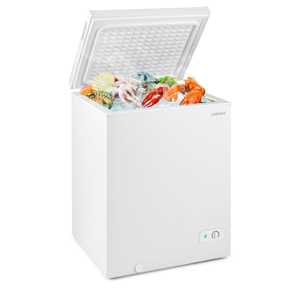 5 Cu.Ft Compact Chest Freezer with 7-Gear Adjustable Temperature & Removable Storage Basket