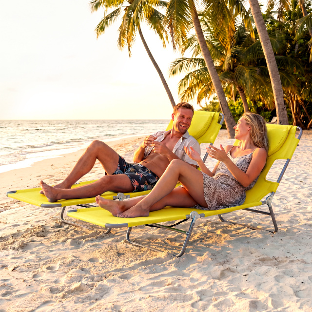 Folding Beach Lounge Chair with Adjustable Backrest for Lawn(1/2)